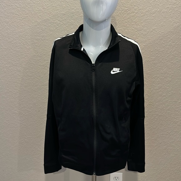 Nike Other - Nike full zip men’s‎ jacket Medium